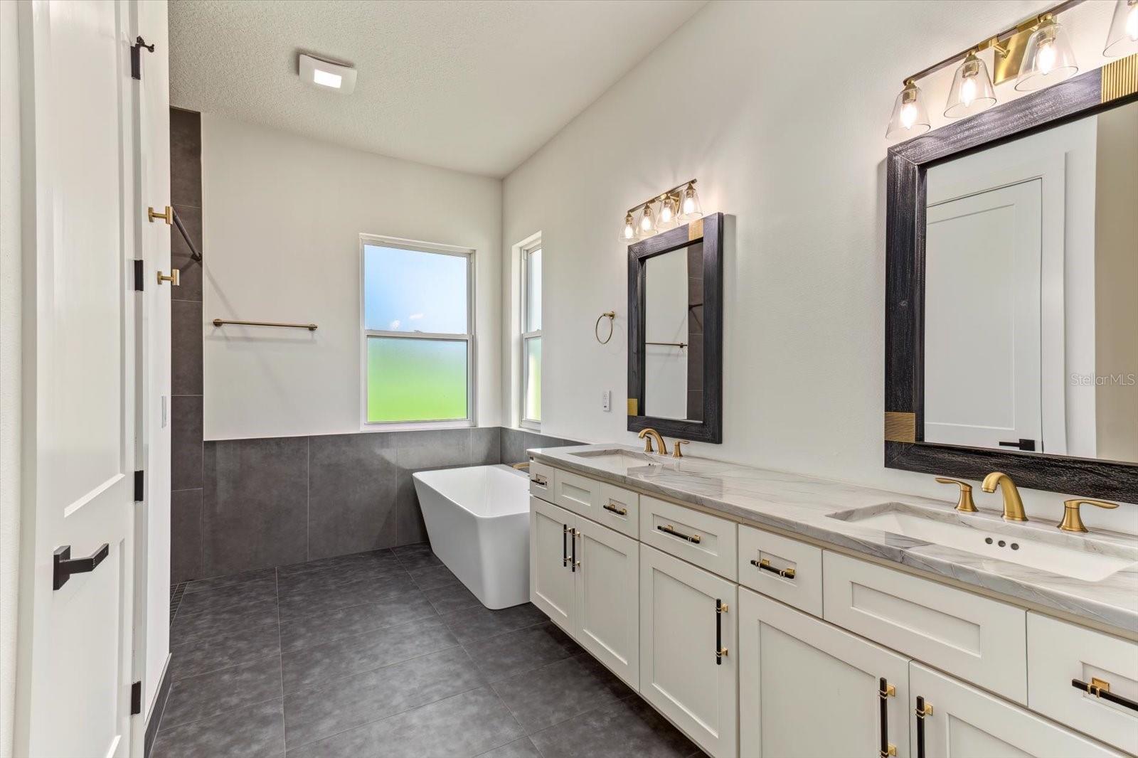 1148 Turner Ln Property Photo 22