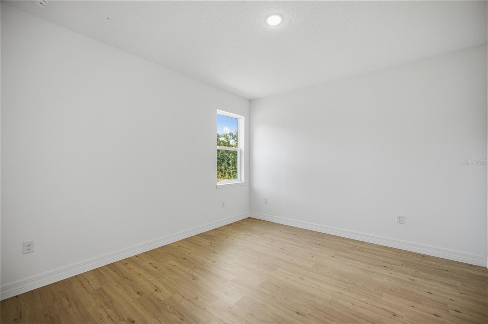 10868 N Academy Dr Property Photo 12