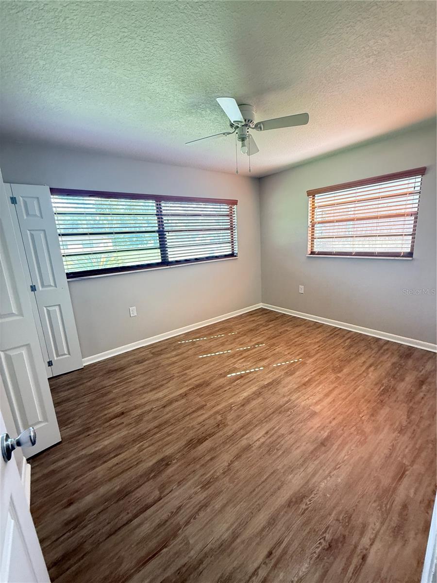 4574 Barley St Property Photo 5