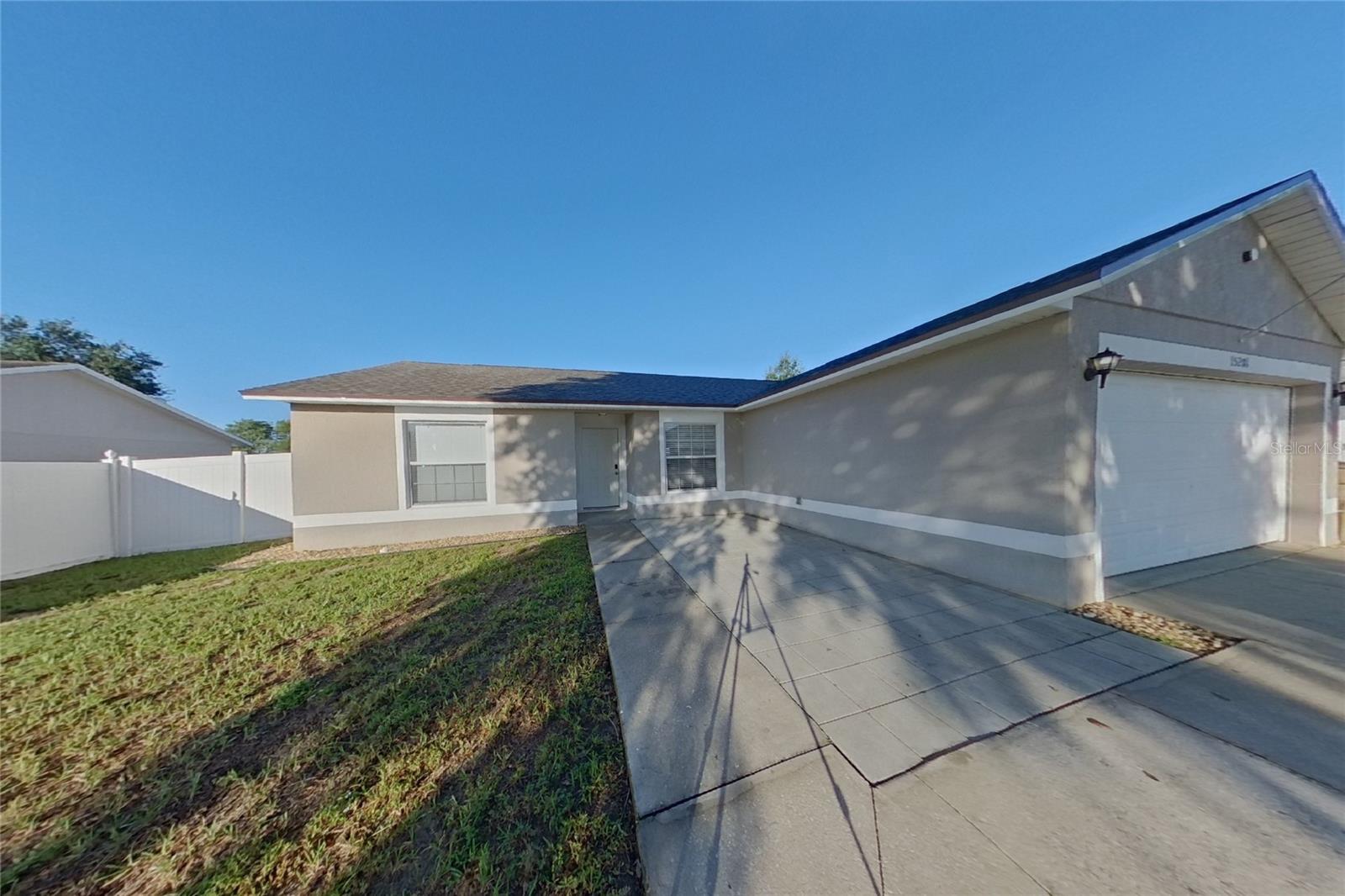 O6444480 Property Photo 1