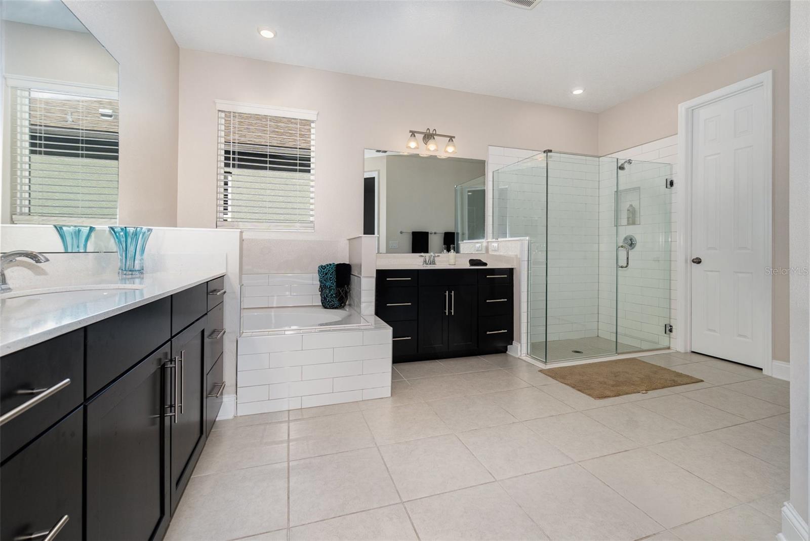 13557 Parkfield Way Property Photo 18