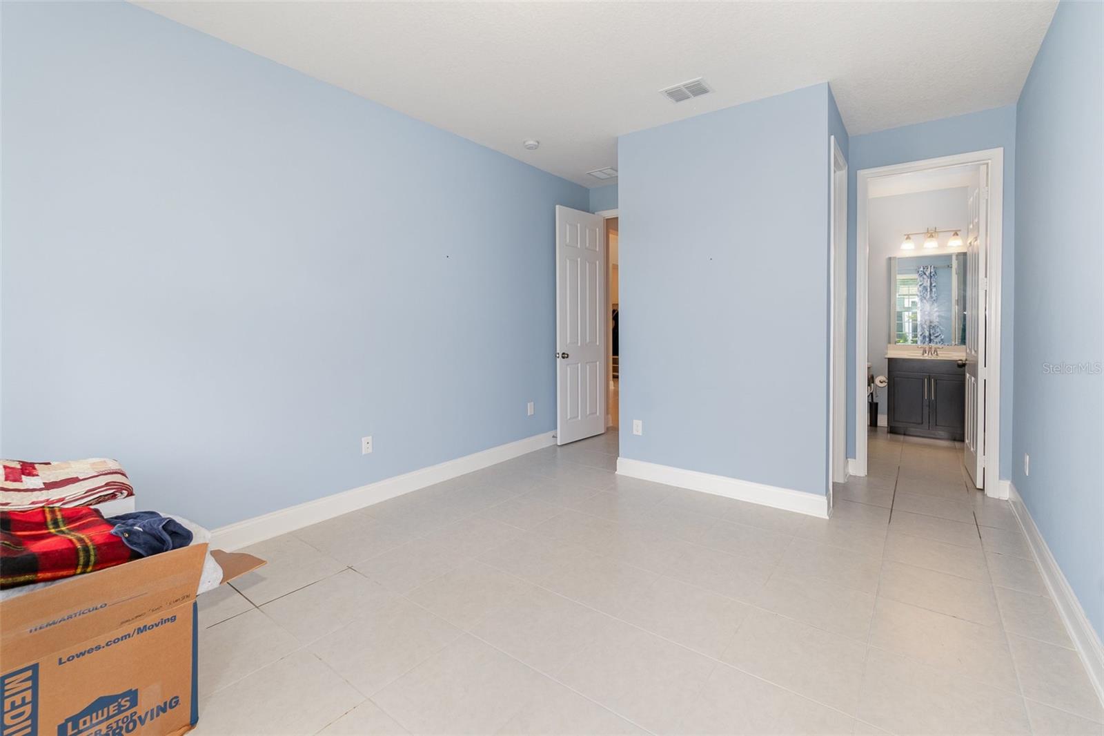 13557 Parkfield Way Property Photo 24