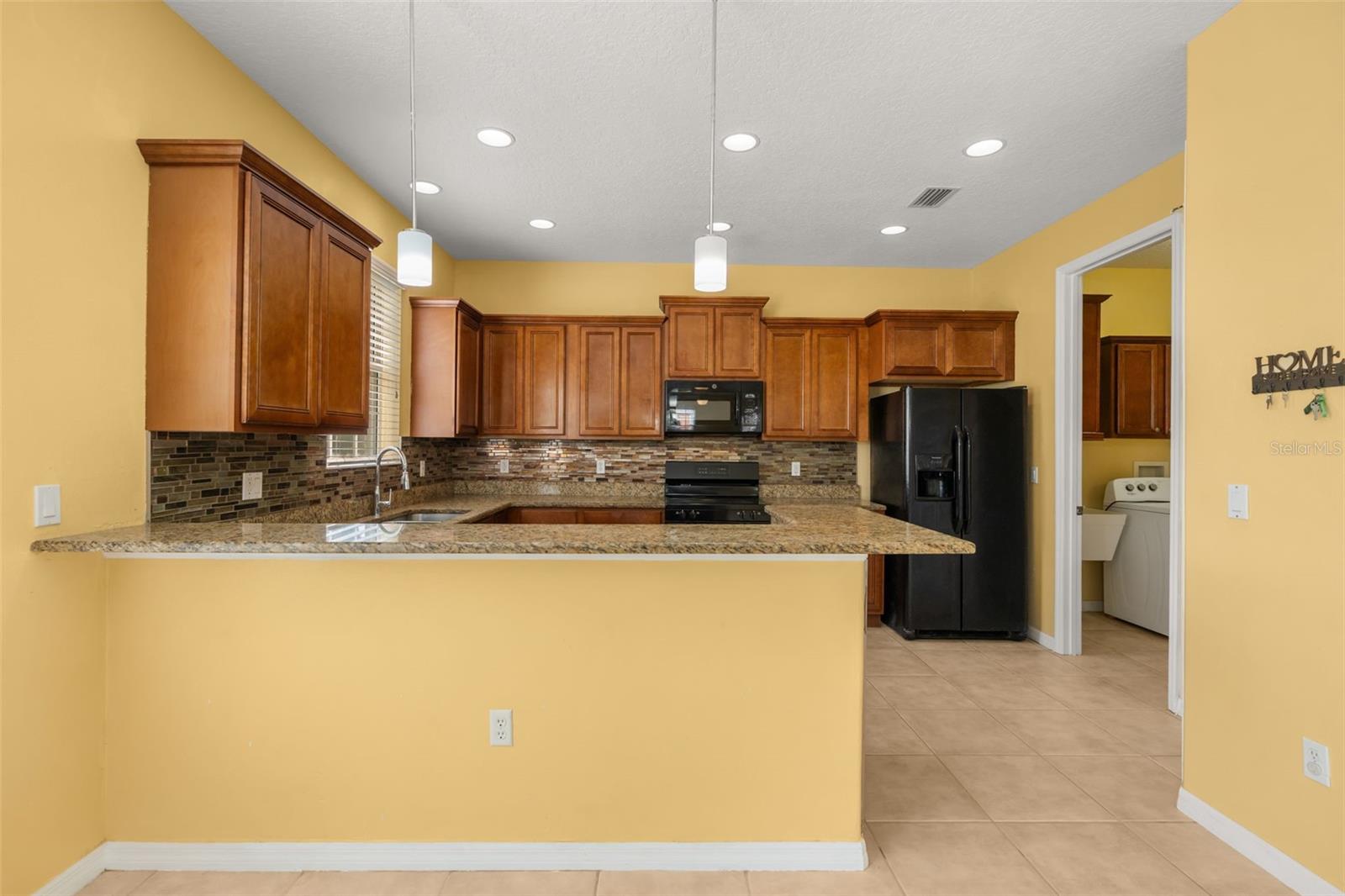 413 Split Oak Ct Property Photo 9