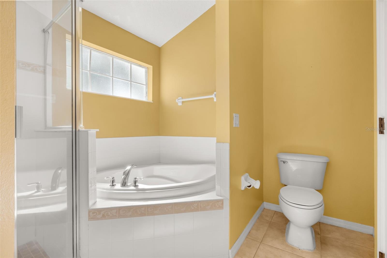 413 Split Oak Ct Property Photo 20
