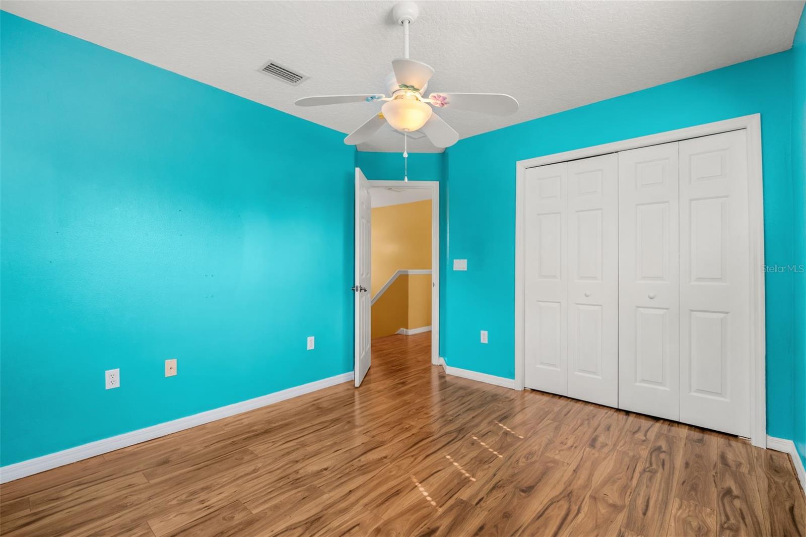 413 Split Oak Ct Property Photo 24