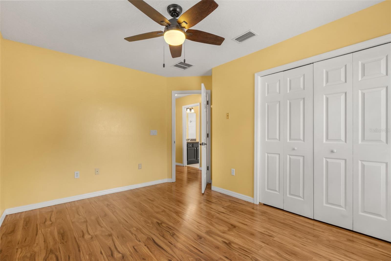 413 Split Oak Ct Property Photo 26