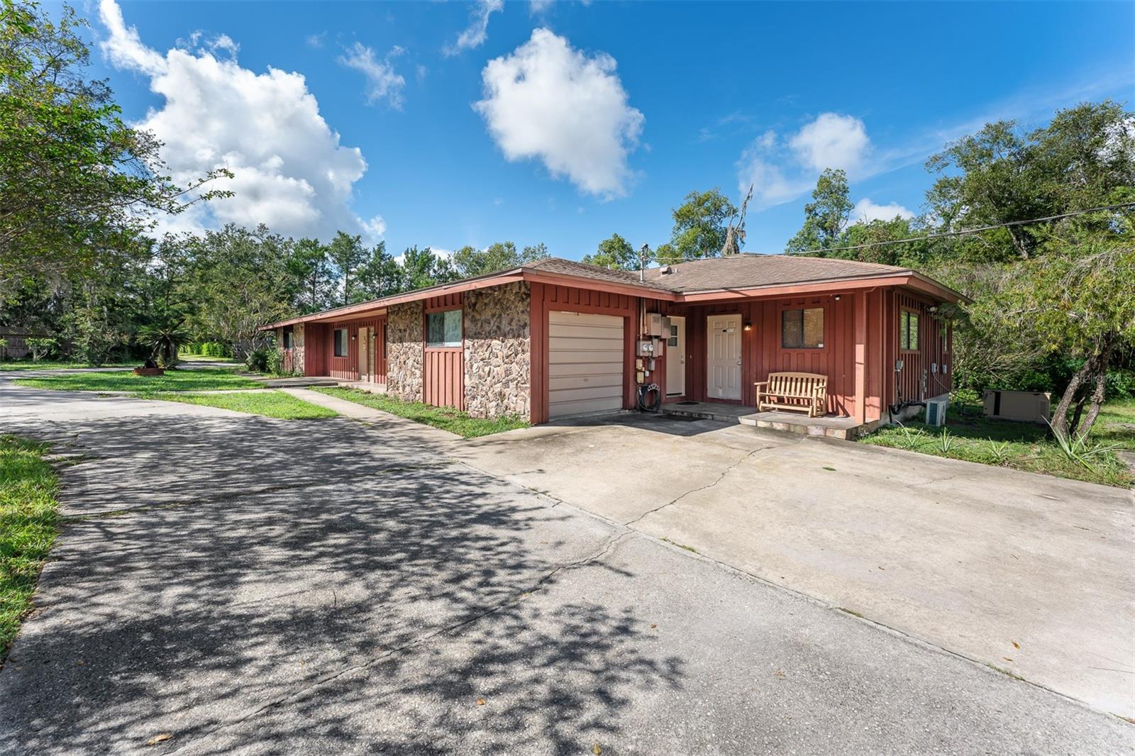 19711 State Road 44 Property Photo 5