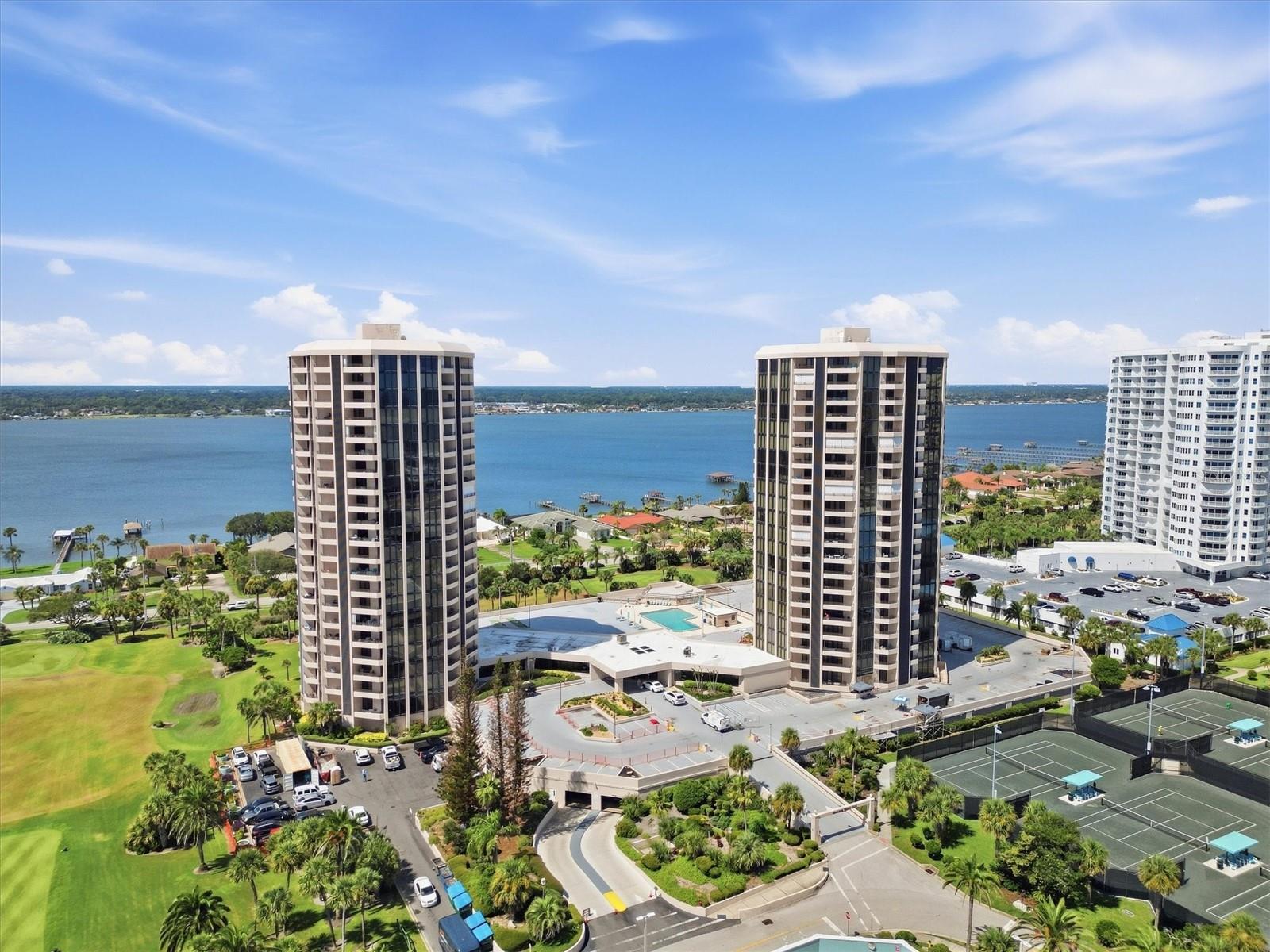 1 Oceans West Blvd #8b1 Property Photo 30