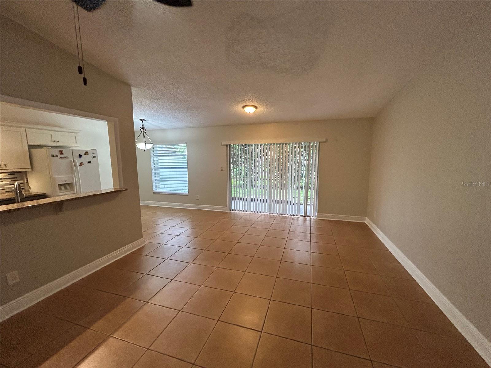 O6444527 Property Photo 13