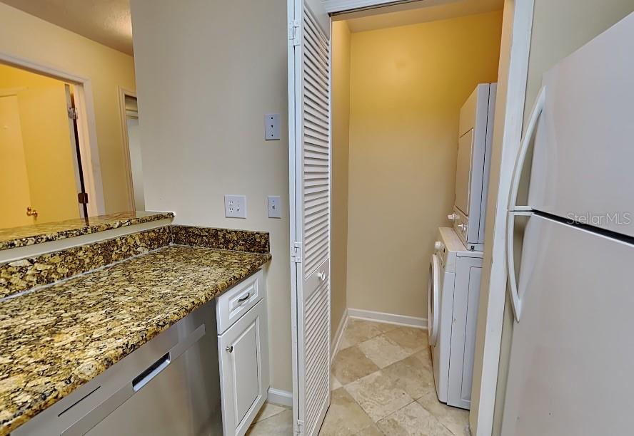 5980 Westgate Dr #103 Property Photo 4