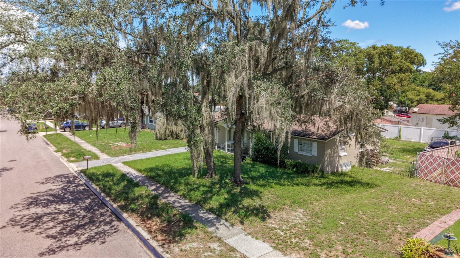 3667 Trianon Dr Property Photo 7
