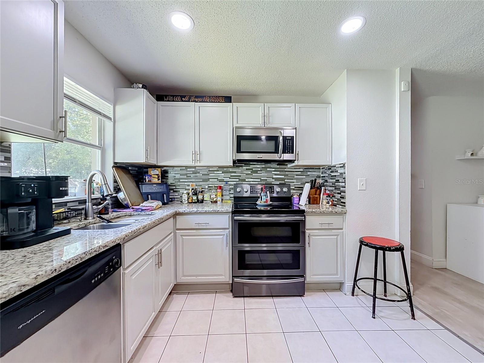 3667 Trianon Dr Property Photo 14