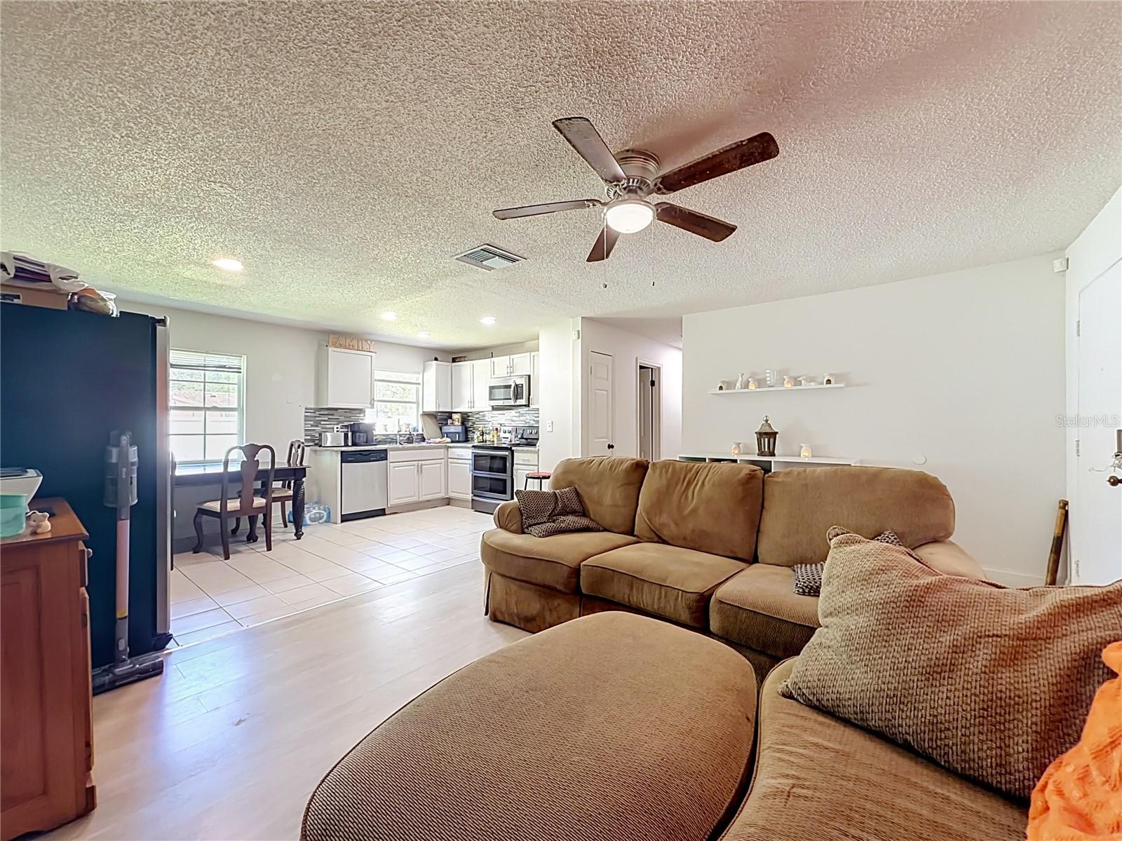 3667 Trianon Dr Property Photo 19