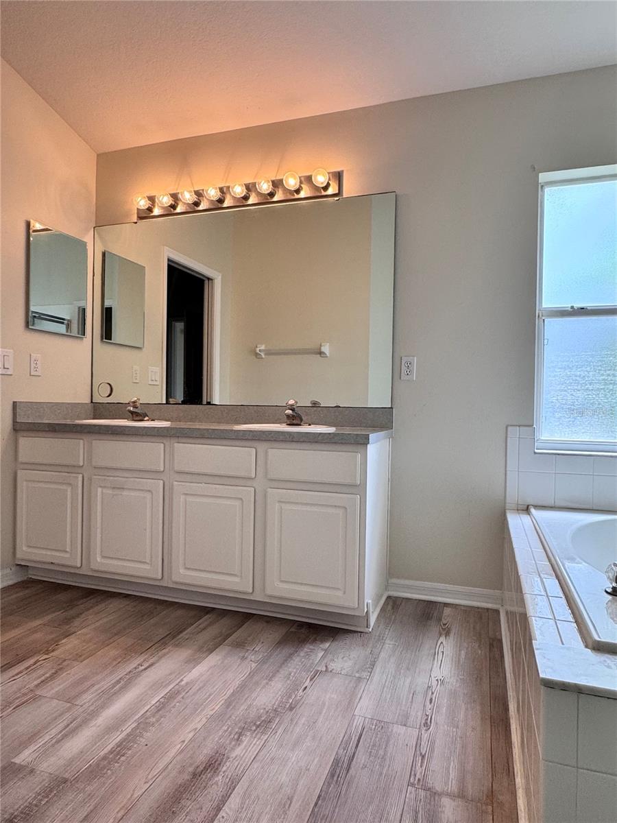 2830 Crane Trace Cir Property Photo 11