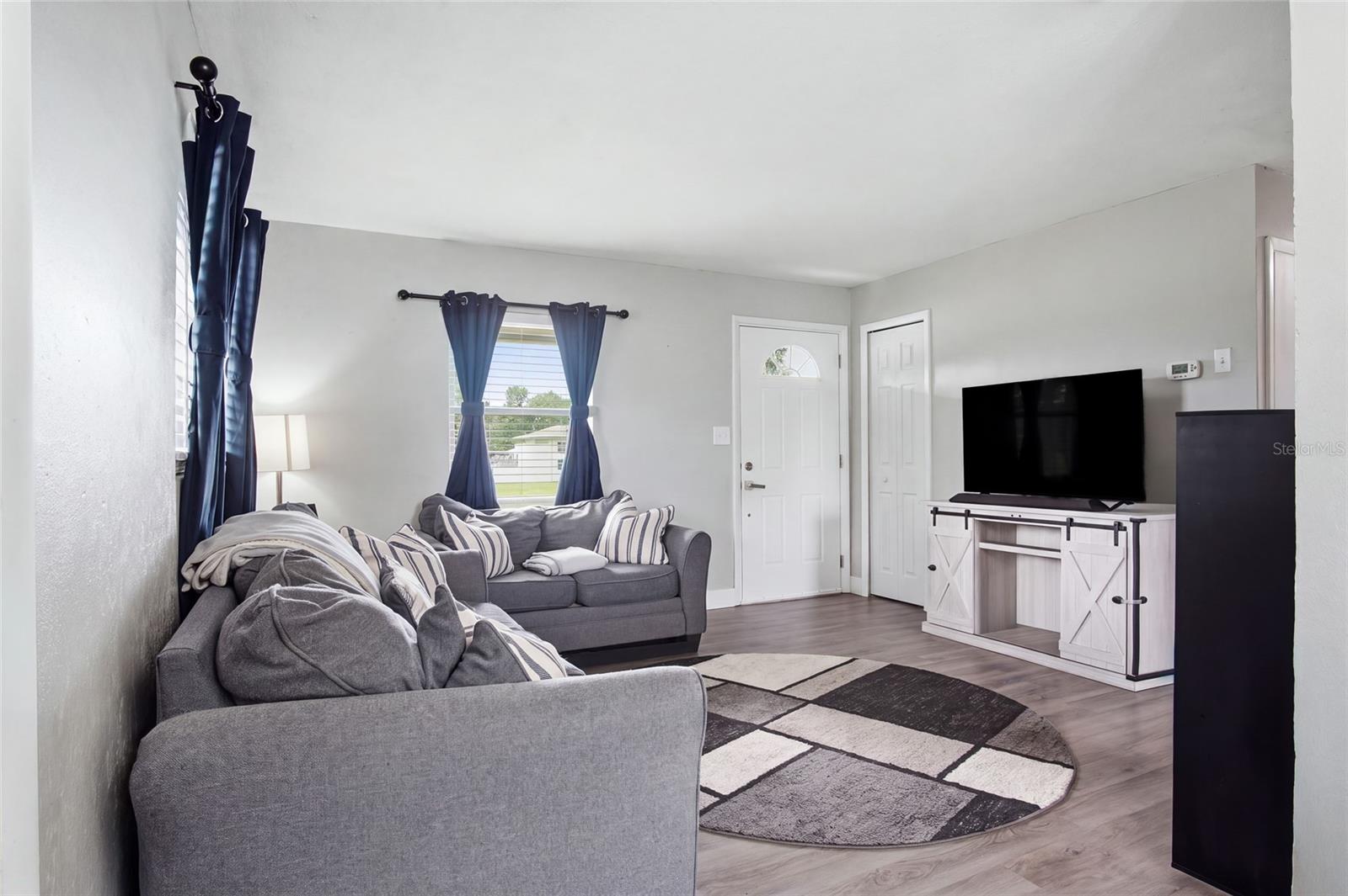 5941 Swoffield Dr Property Photo 10