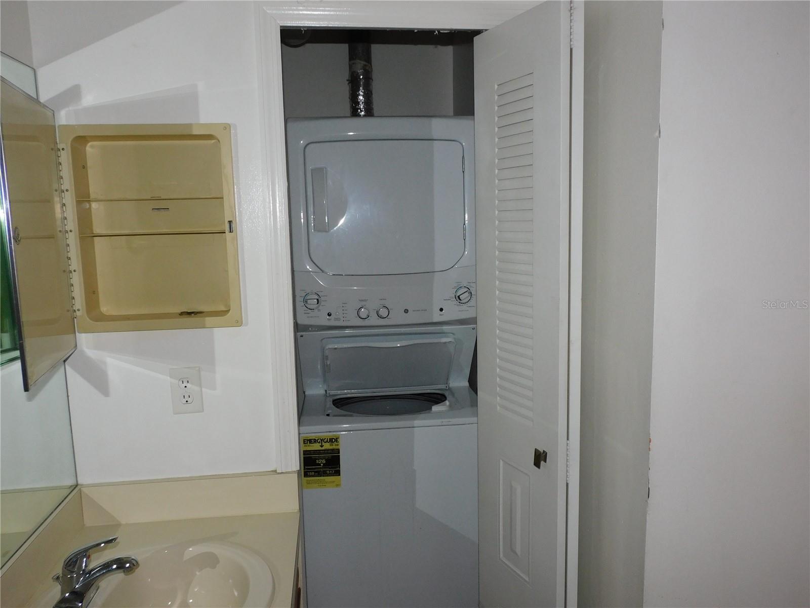575 Bloomington Ct #28 Property Photo 20