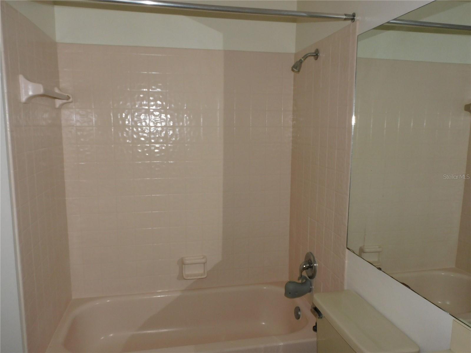 575 Bloomington Ct #28 Property Photo 22
