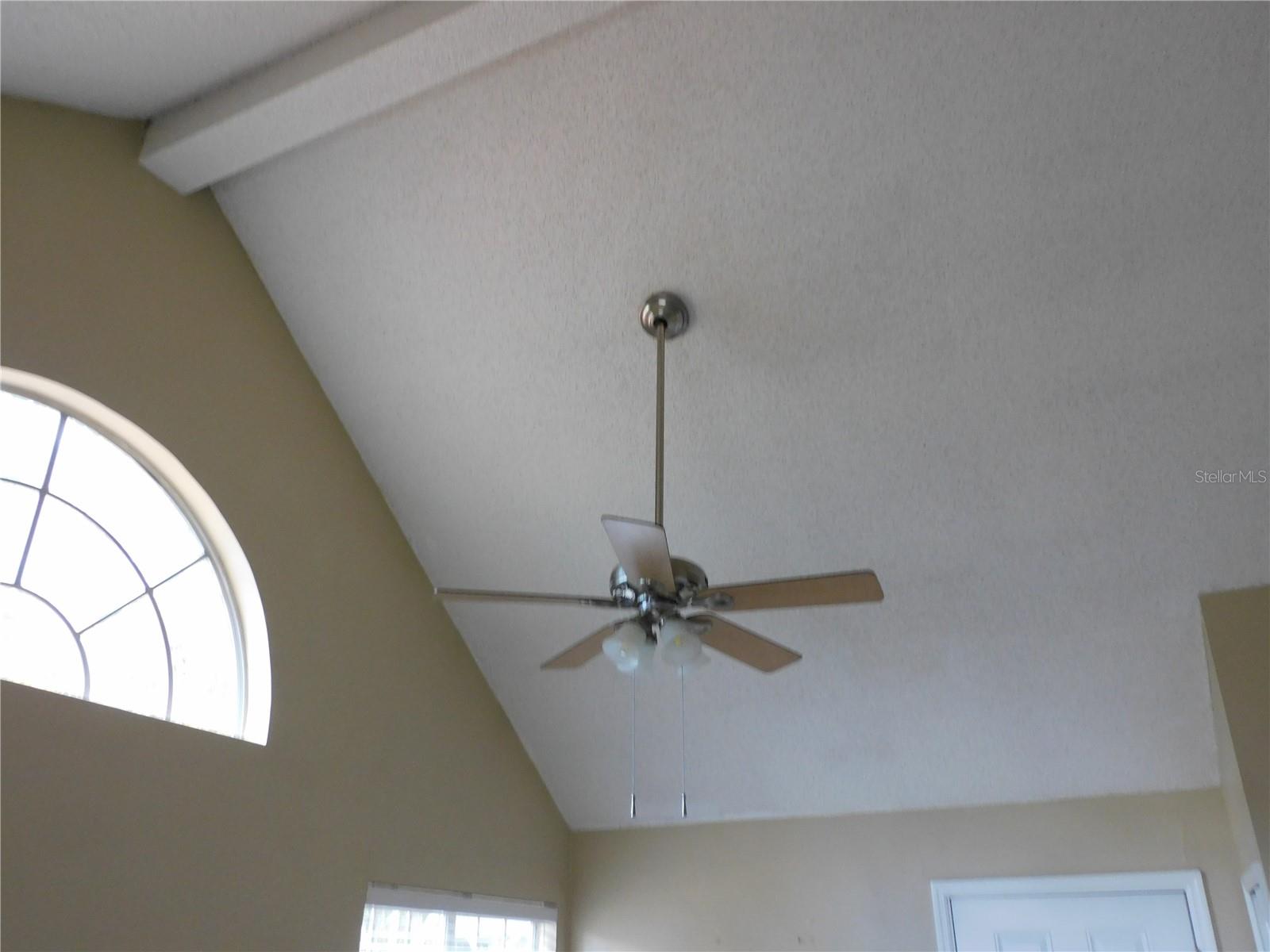 575 Bloomington Ct #28 Property Photo 24