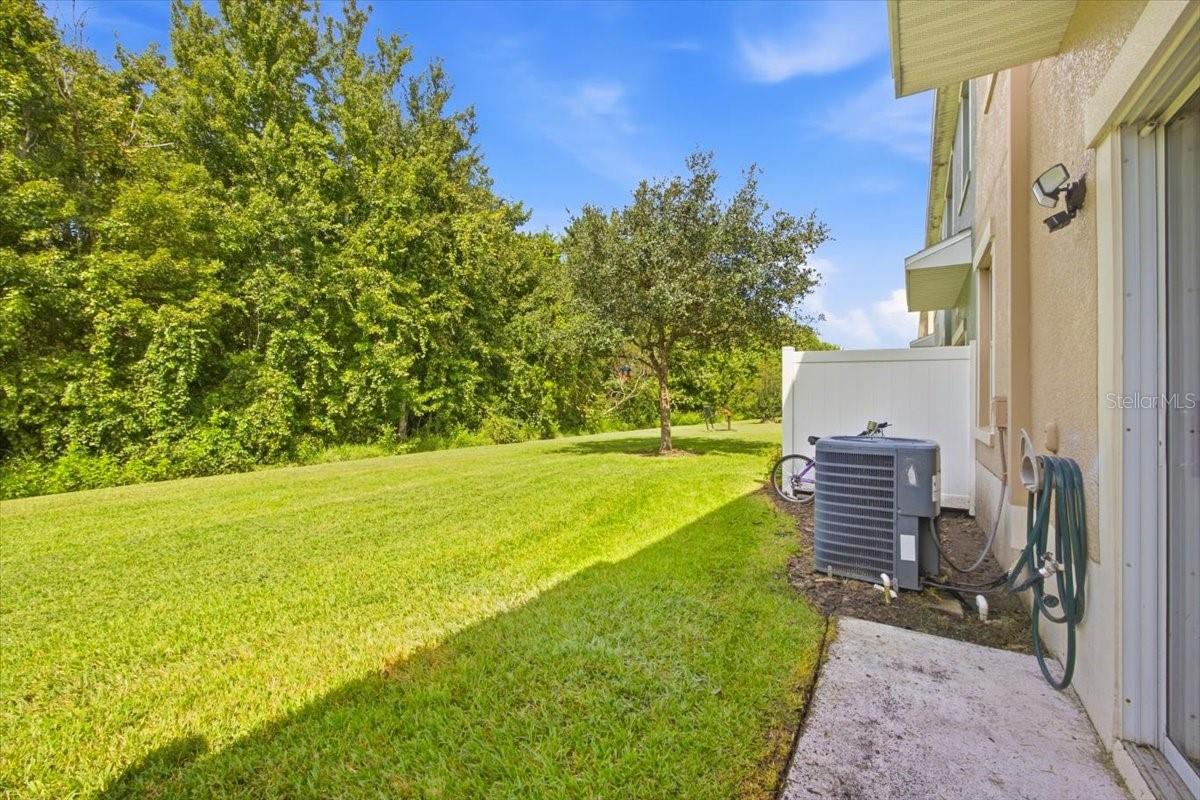 11217 Savannah Landing Cir Property Photo 21