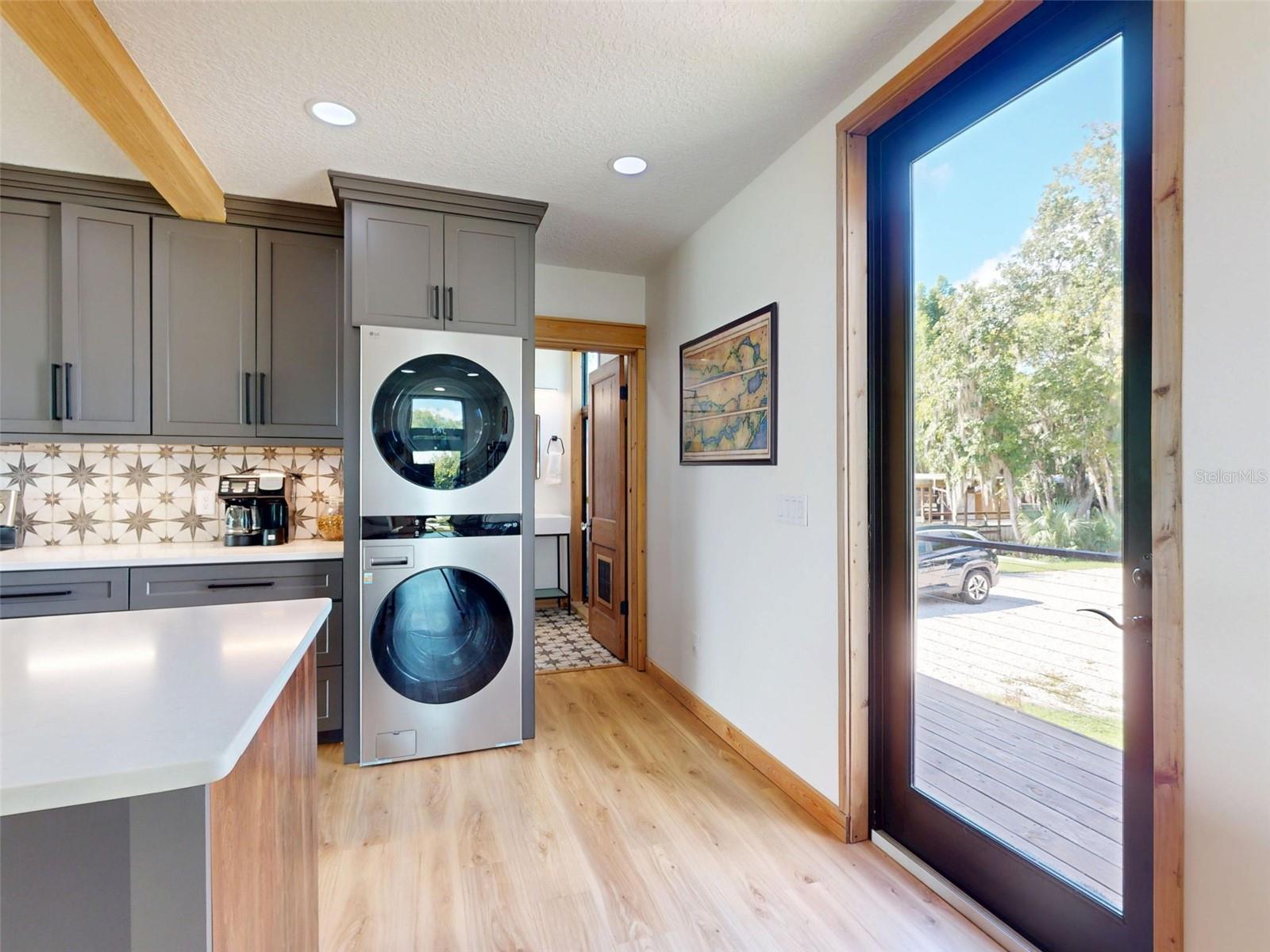 56108 Sawgrass Rd Property Photo 42