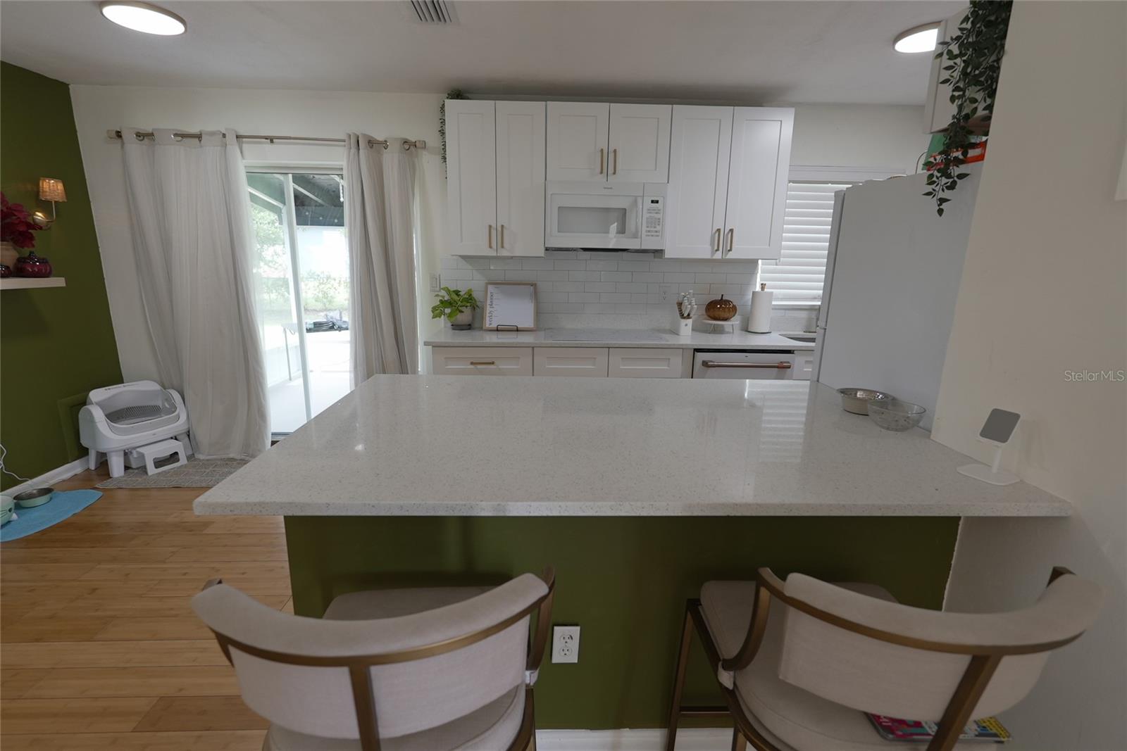 580 Merrimac St Property Photo 8