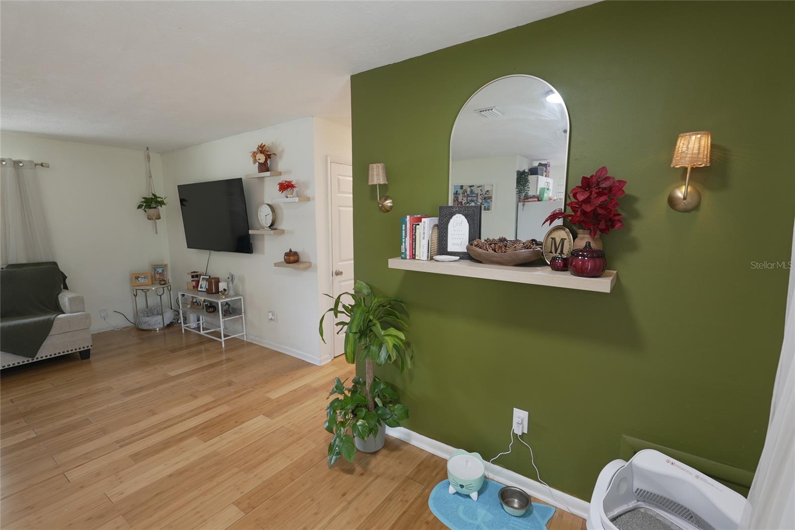580 Merrimac St Property Photo 21
