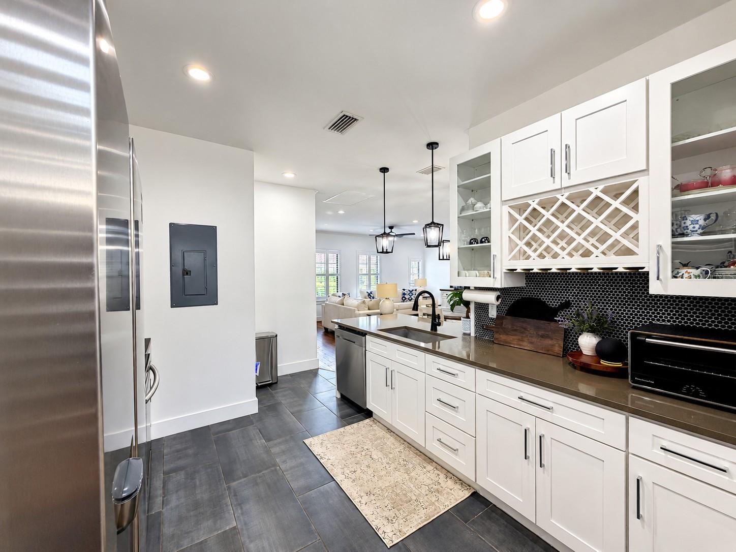 1001 Via Santae Ln #203 Property Photo 9