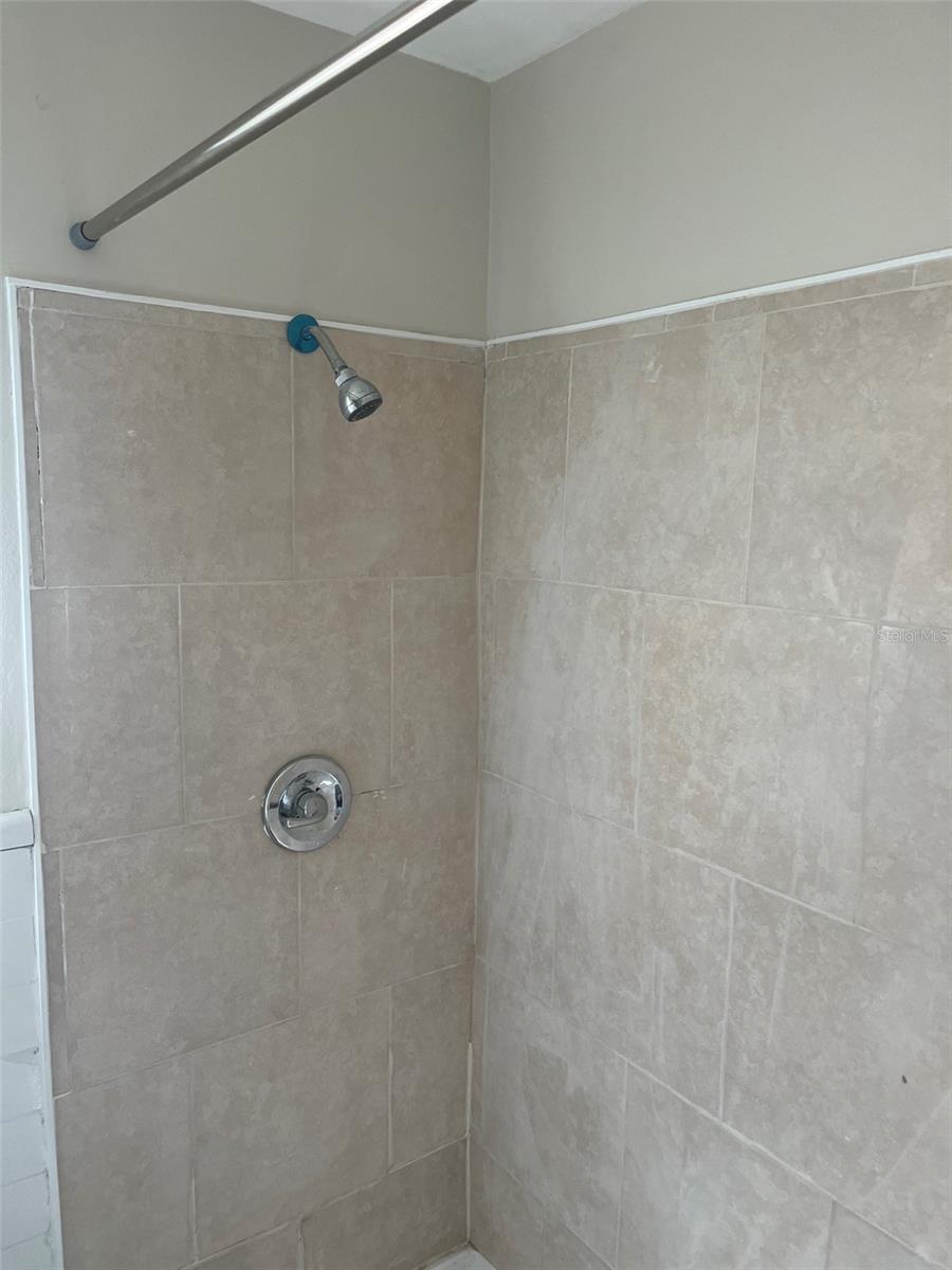 341 Fairview Ave Property Photo 10
