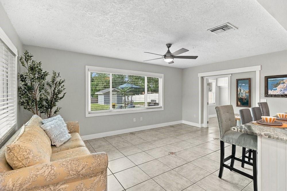 581 Fourwind St Property Photo 17