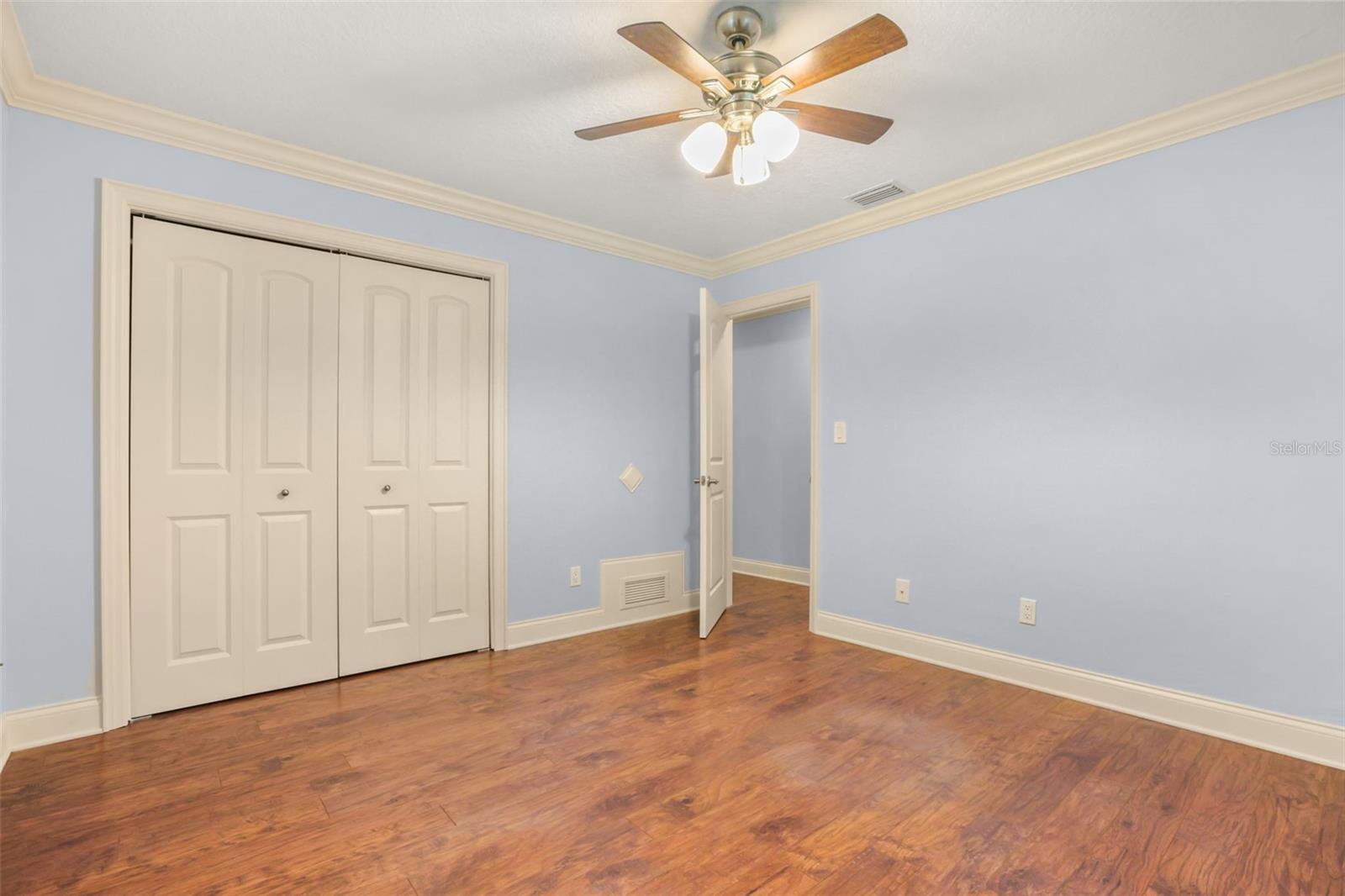 382 Forest Park Cir Property Photo 30