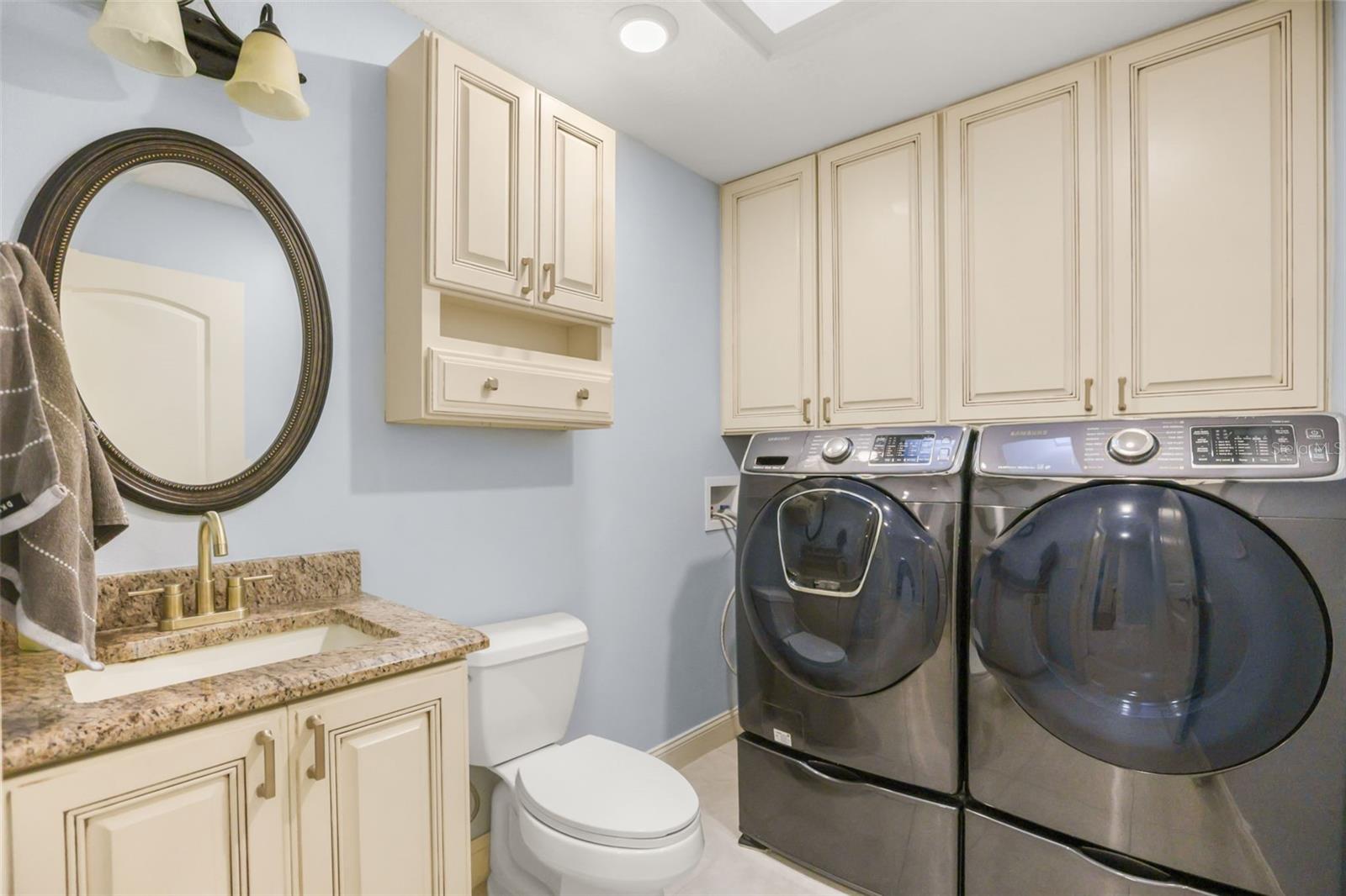 382 Forest Park Cir Property Photo 35