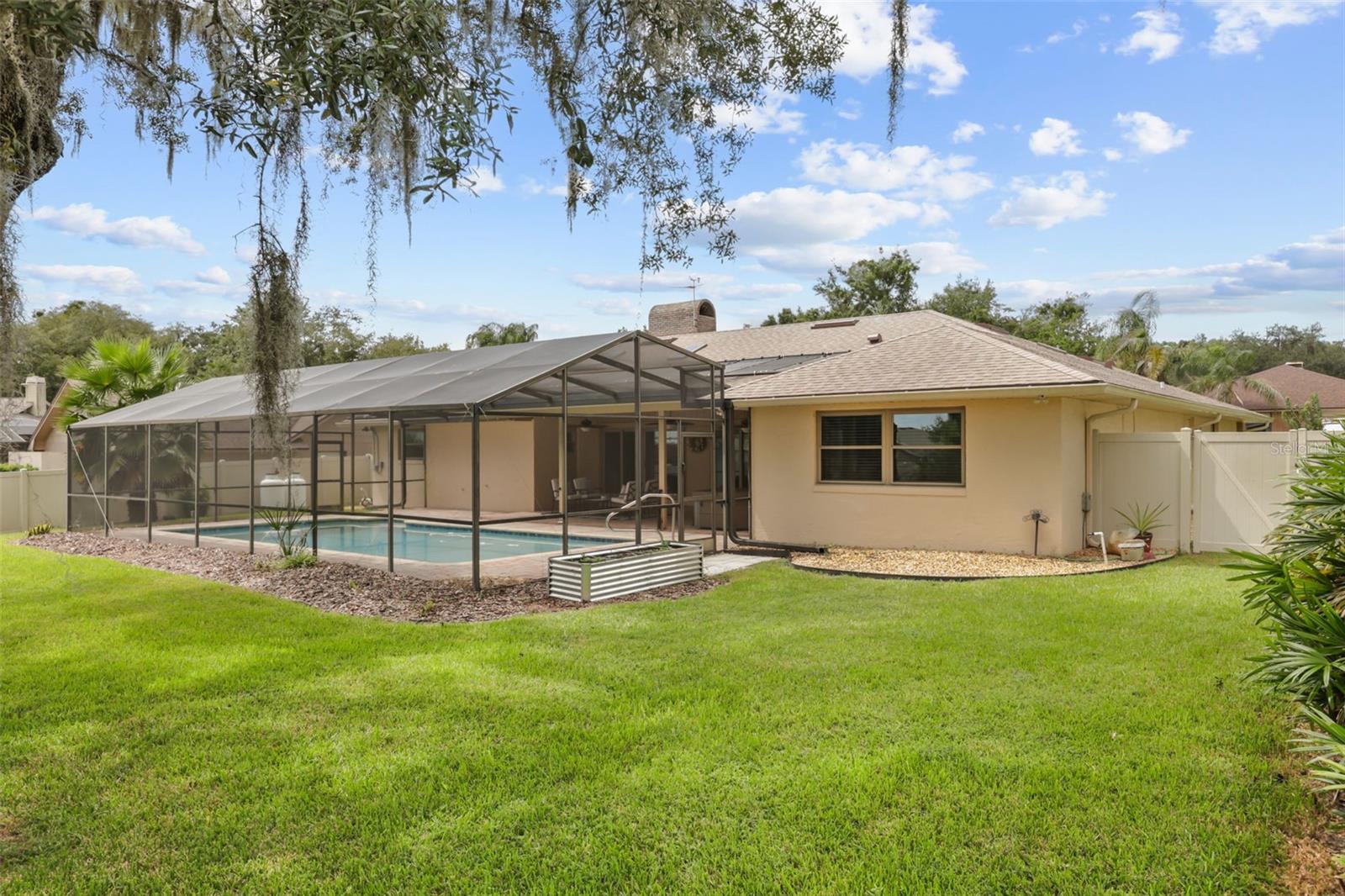 382 Forest Park Cir Property Photo 44