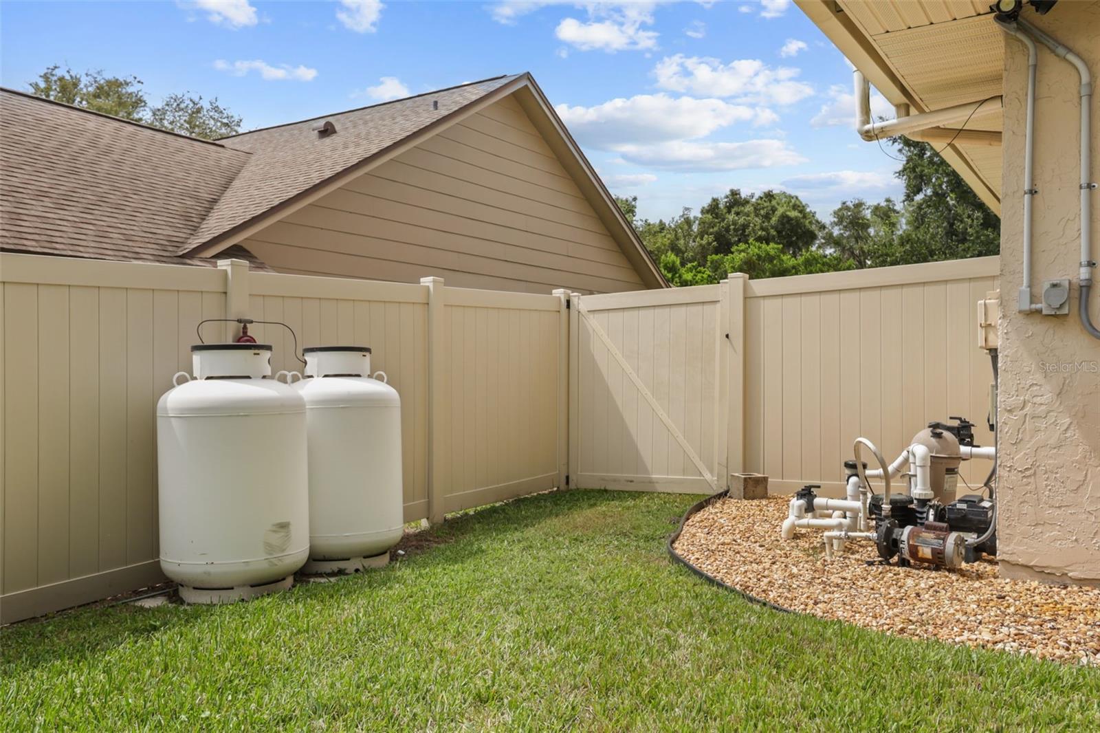 382 Forest Park Cir Property Photo 48
