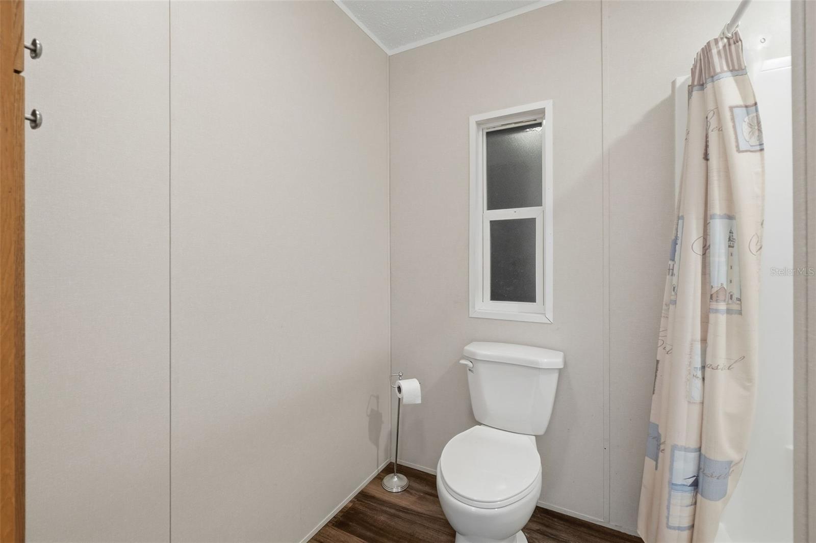 4340 Cypress Way Property Photo 22