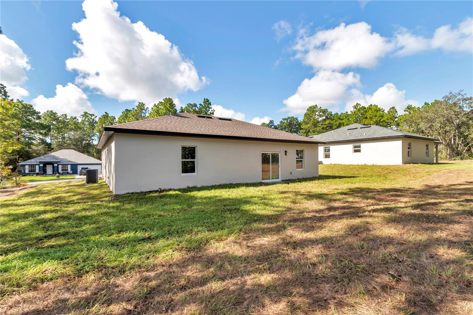 1217 W Fan Dr Property Photo 10