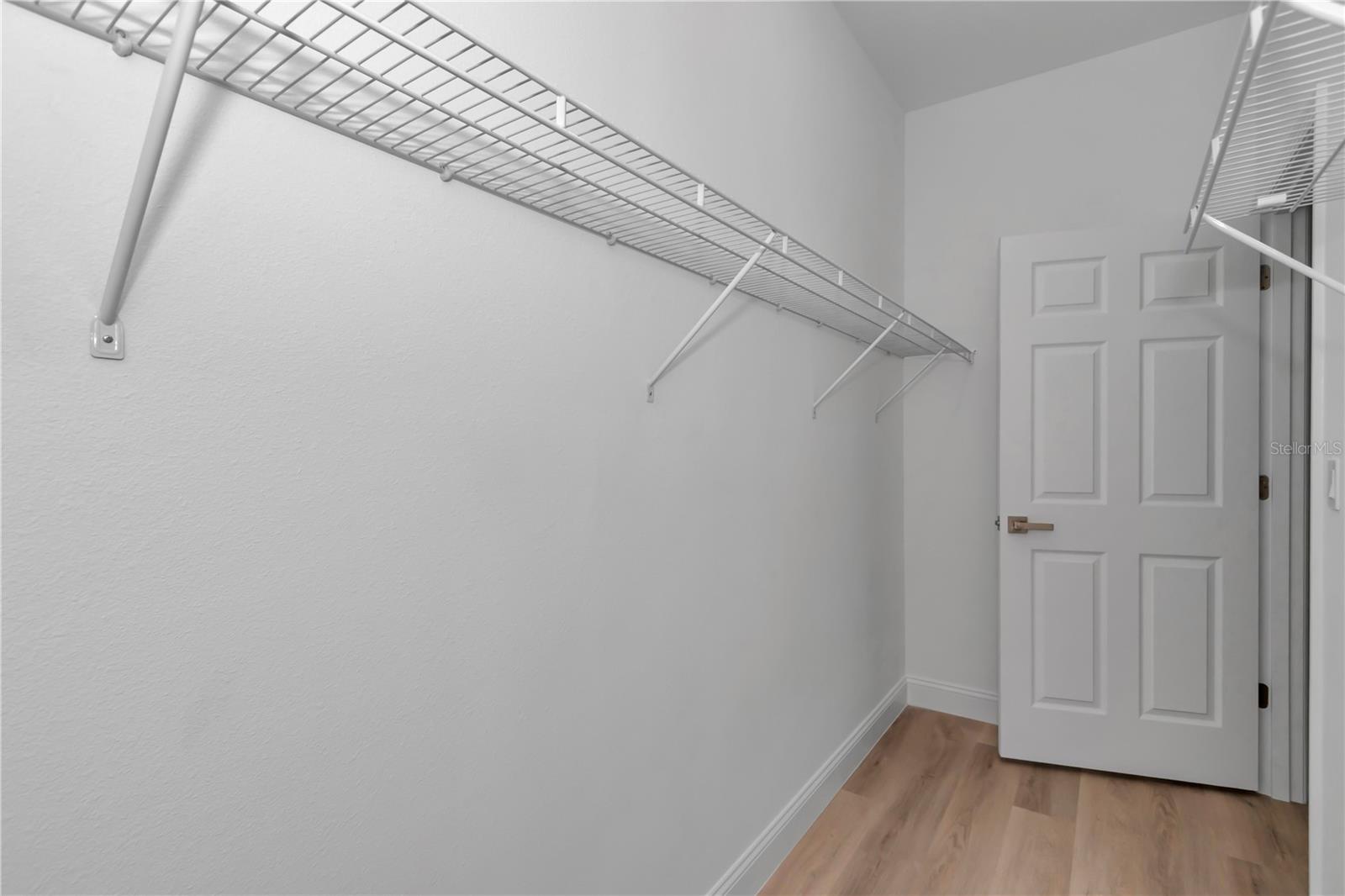 1217 W Fan Dr Property Photo 35