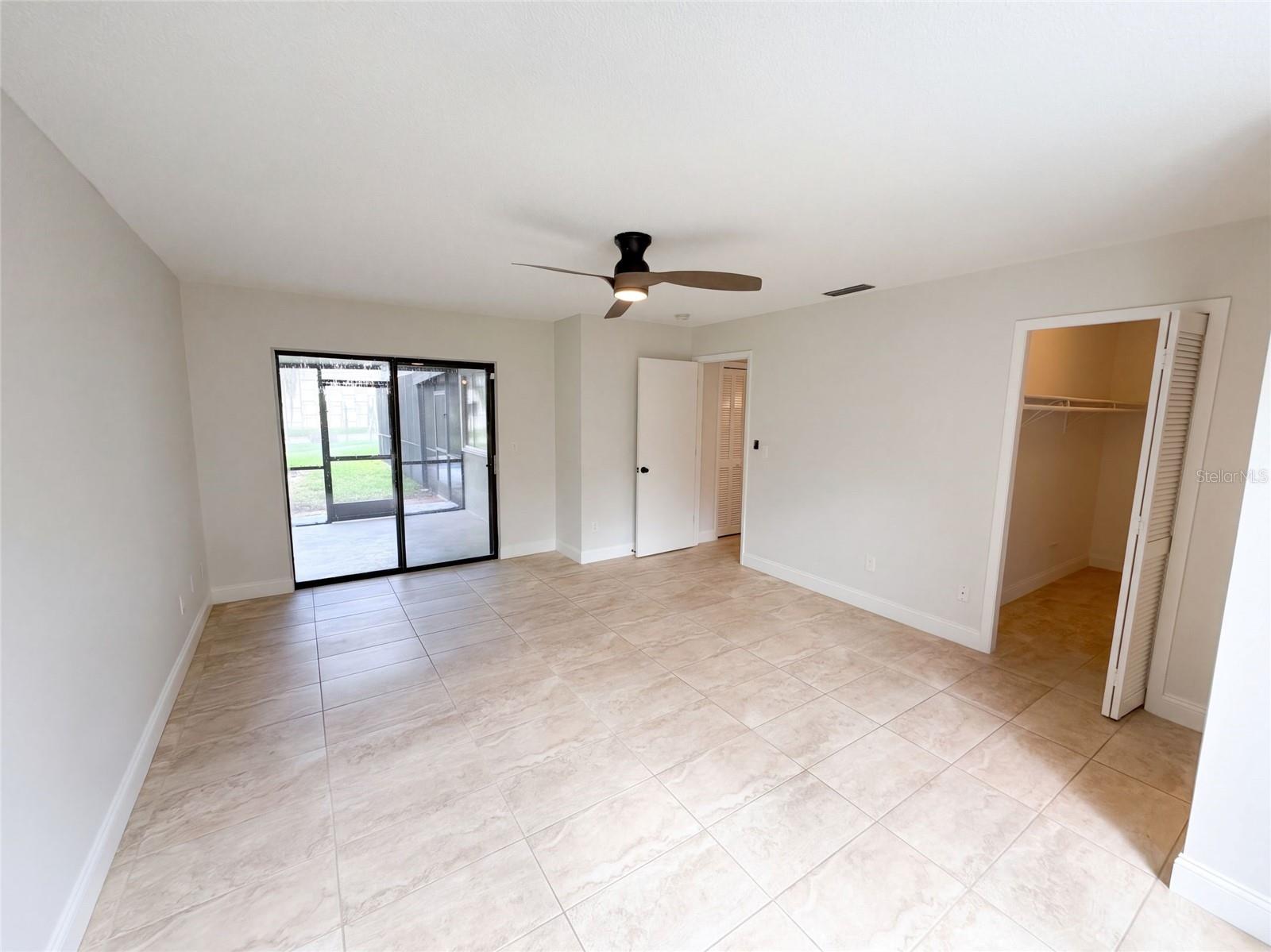 9805 Heaton Ct Property Photo 14
