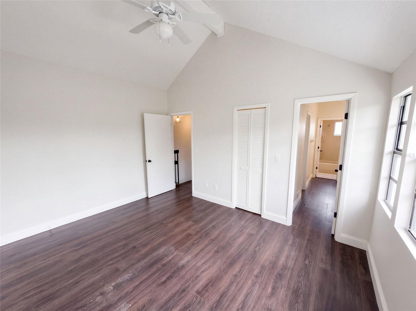 9805 Heaton Ct Property Photo 23