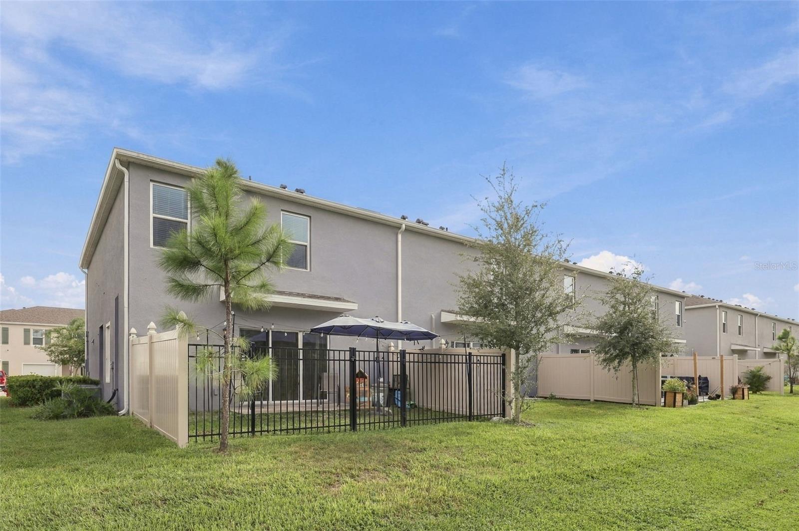 2711 Silver Canoe Dr Property Photo 10