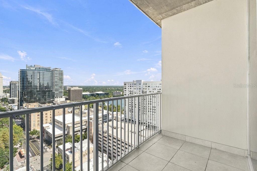 155 S Court Ave #1816 Property Photo 23