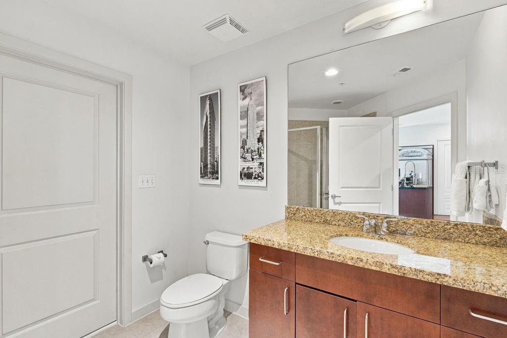 155 S Court Ave #1816 Property Photo 34