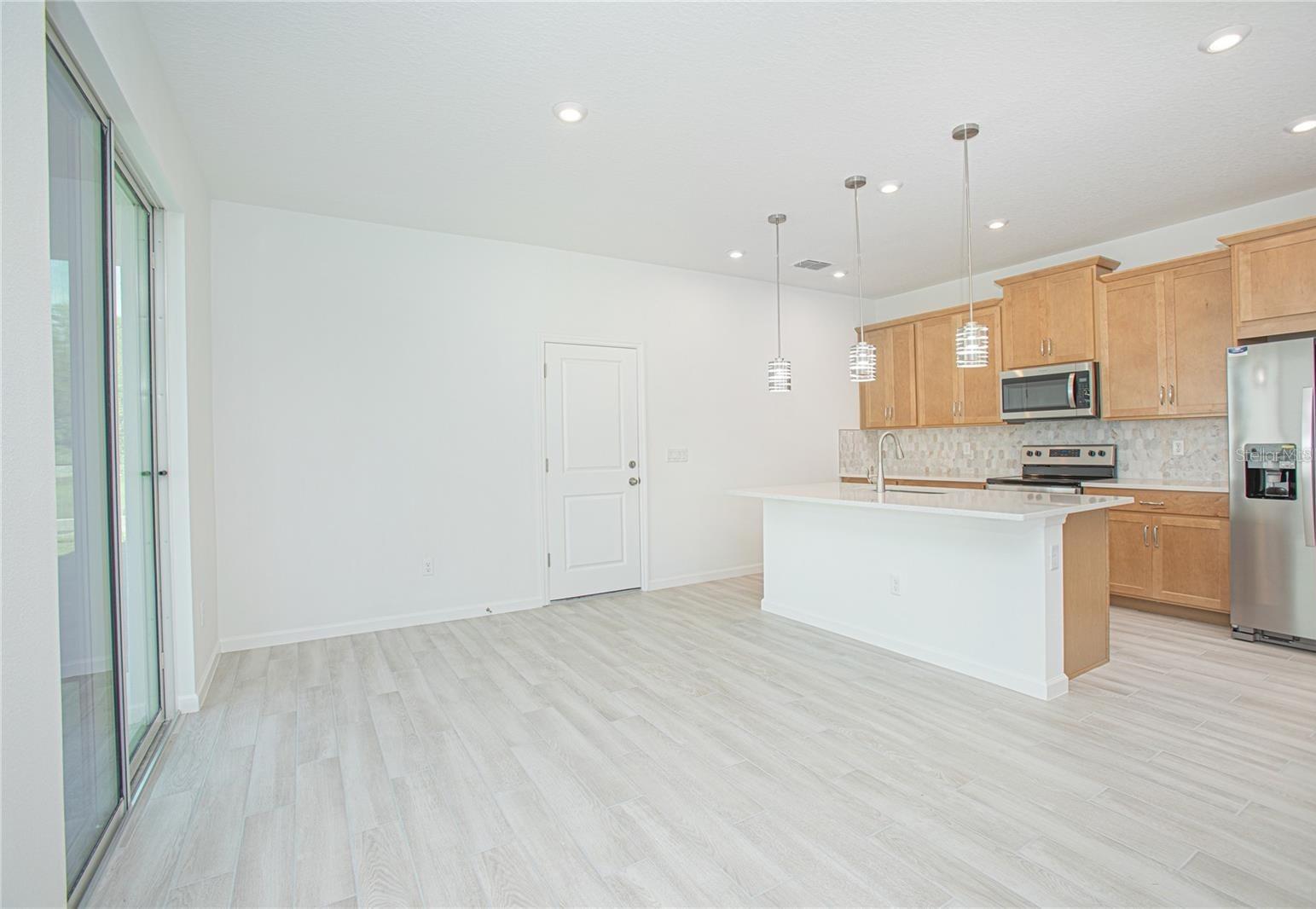 11512 Sunsail Ave Property Photo 9