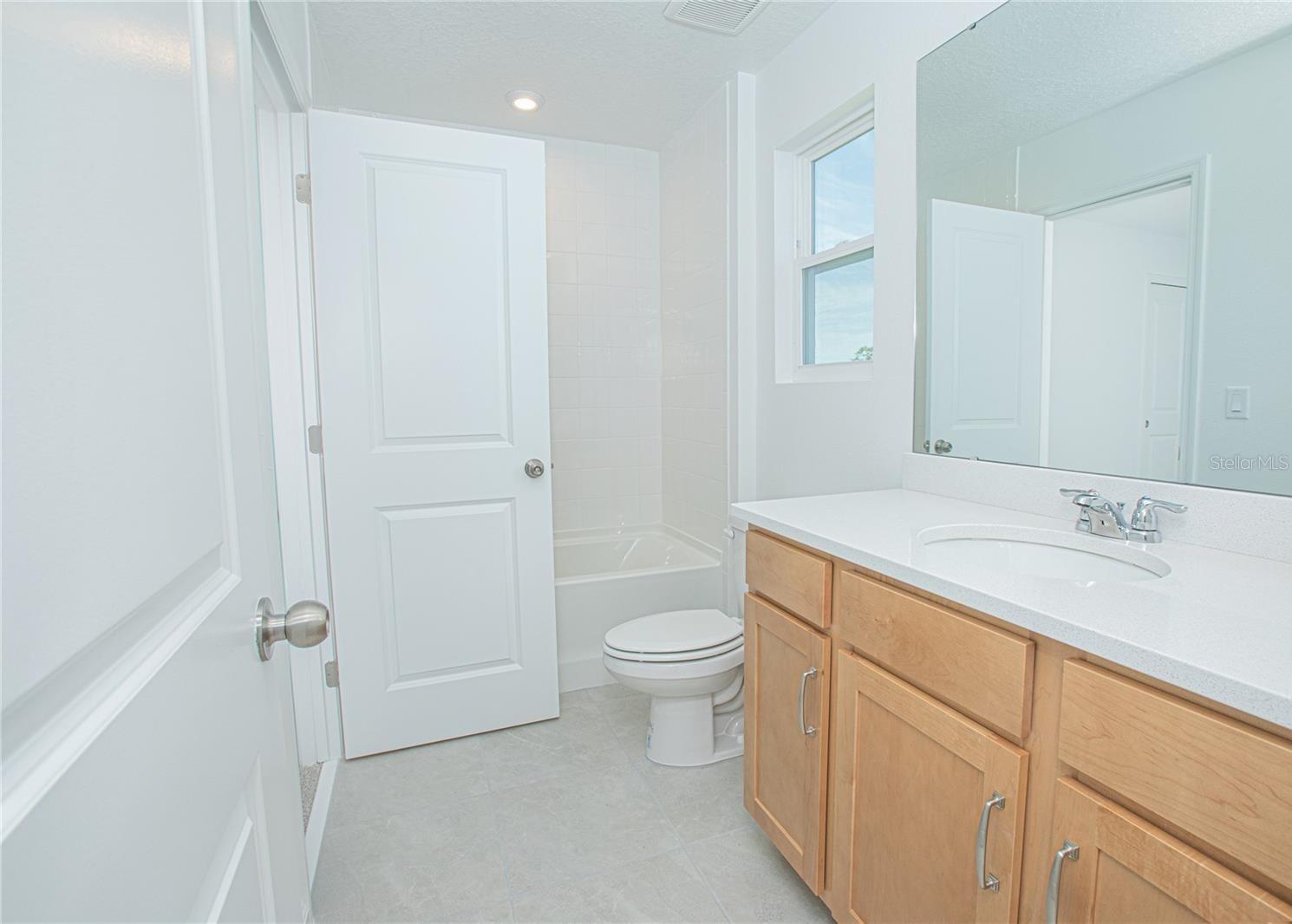 11512 Sunsail Ave Property Photo 14
