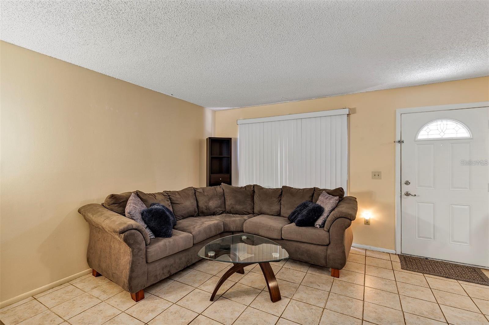 1728 Townhall Ln #1728 Property Photo 6