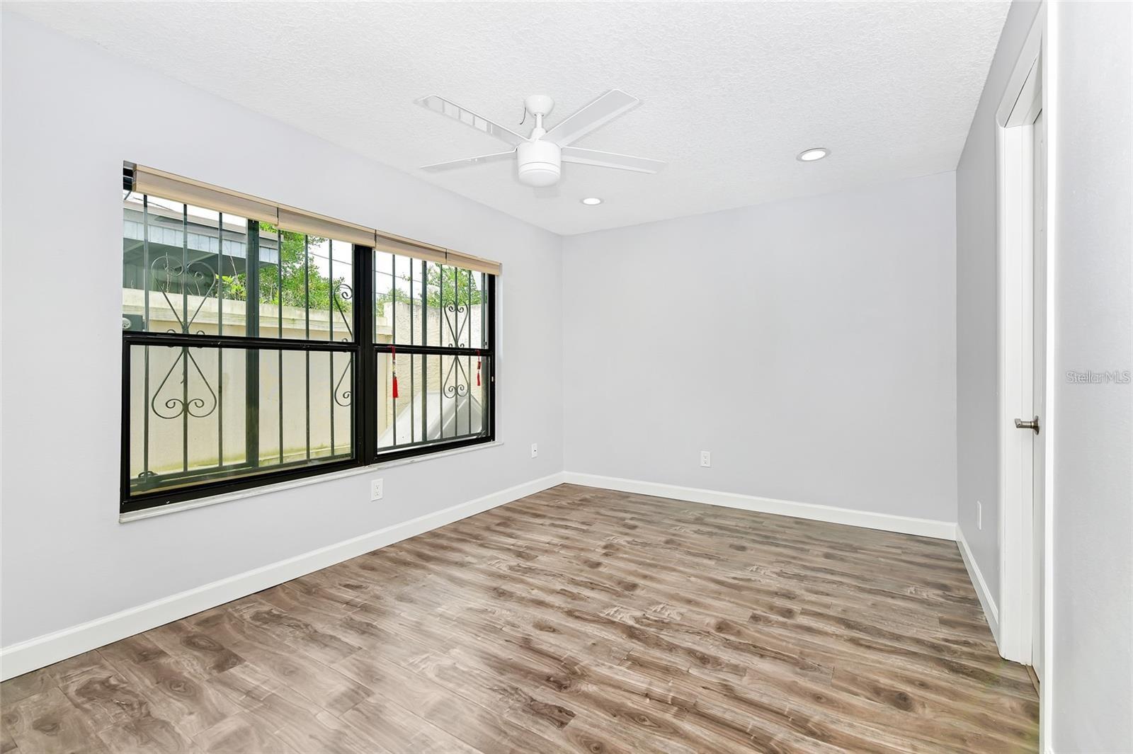 2300 Barbados Dr Property Photo 18