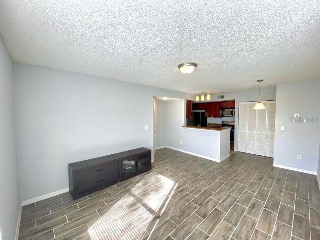 5152 Conroy Rd #1324 Property Photo 3