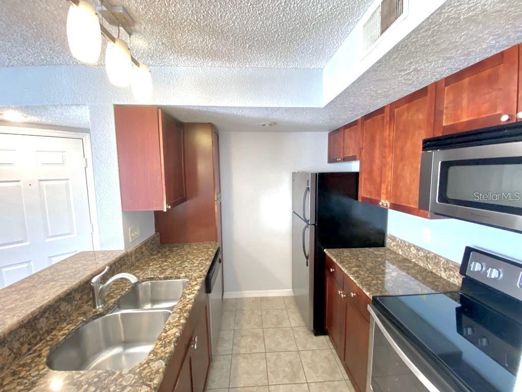 5152 Conroy Rd #1324 Property Photo 6