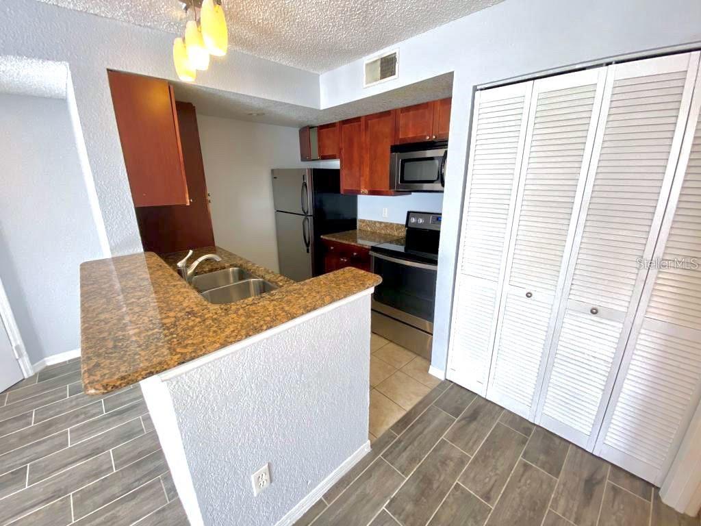 5152 Conroy Rd #1324 Property Photo 8