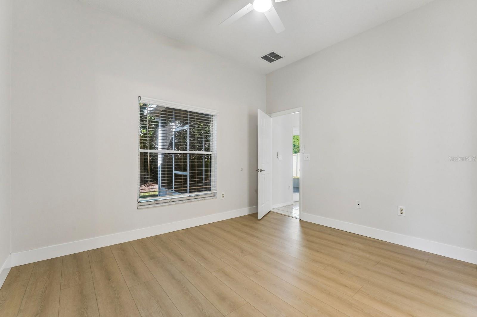 11850 Hullbridge Ct Property Photo 11