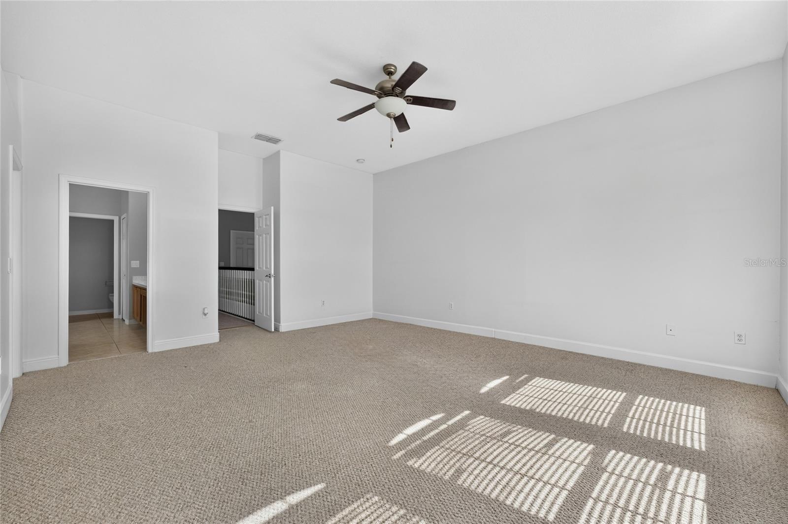 1139 Darnaby Way Property Photo 18